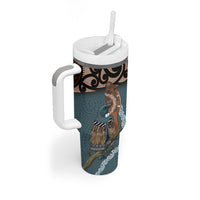 New Zealand Tui Bird Maripi Tumbler With Handle Maori Weapon Kowhaiwhai Pattern