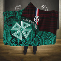 Wallis And Futuna Hooded Blanket Tribal Polynesian Tattoo Heritage Cross Flag TS04 - Polynesian Pride