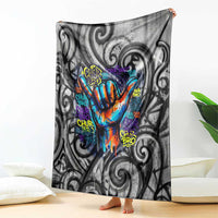 Chur Bro Shaka Sign Blanket New Zealand Koru Colorful Graffiti Splash TS04 - Polynesian Pride
