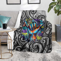 Chur Bro Shaka Sign Blanket New Zealand Koru Colorful Graffiti Splash TS04 - Polynesian Pride