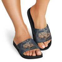 New Zealand She’ll Be Right Slide Sandals NZ Slang No. 8 Wire Map Pattern TS04 - Polynesian Pride