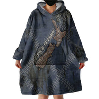 New Zealand She’ll Be Right Wearable Blanket Hoodie NZ Slang No. 8 Wire Map Pattern TS04 - Polynesian Pride