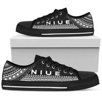 Niue Low Top Shoes - Polynesian Black Chief Version - Polynesian Pride