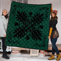 Hawaiian Quilt Maui Plant And Hibiscus Premium Quilt - Black Sacramento - AH - Polynesian Pride