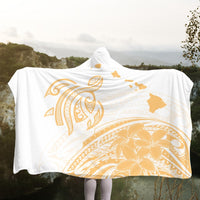 Hawaii Turtle Polynesian Map Plumeria White Background Hooded Blanket - AH - Polynesian Pride
