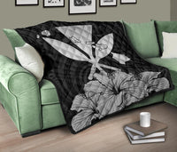 Hawaiian Kanaka Premium Quilt Hibiscus Polynesian Love Gray - Polynesian Pride