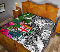 Fiji Premium Quilt White - Turtle Plumeria Banana Leaf Crest - Polynesian Pride