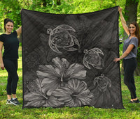 Hawaiian Map Turtle Hibiscus Vintage Polynesian Premium Quilt Gray Gray - Polynesian Pride