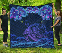 Hawaiian Turtle Hibiscus Polynesian - Premium Quilt - Lucy Style Indigo - Polynesian Pride