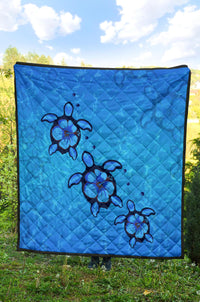 Turtle Hibiscus Swim In Sea Premium Quilt - Polynesian Pride