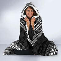 Tahiti Polynesian Chief Hooded Blanket - Black Version - Polynesian Pride