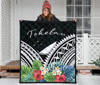 Tokelau Premium Quilt - Tokelau Coat of Arms & Polynesian Tropical Flowers White - Polynesian Pride