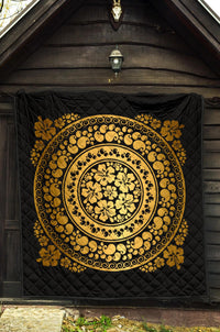 Hibiscus Gold Circle Tapestry Premium Quilt - Polynesian Pride