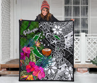 Pohnpei Premium Quilt - Turtle Plumeria Banana Leaf - Polynesian Pride