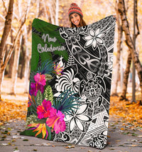 New Caledonia Premium Blanket - Turtle Plumeria Banana Leaf Crest - Polynesian Pride