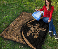 Hawaiian Hibiscus Turtle Polynesian Black Premium Quilt - Circle Style - Polynesian Pride