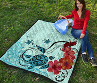 Sea Turtle Hibiscus Premium Quilt - Polynesian Pride