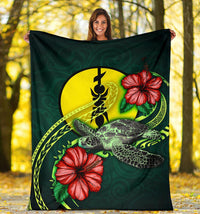 New Caledonia Polynesian Premium Blanket - Green Turtle Hibiscus - Polynesian Pride