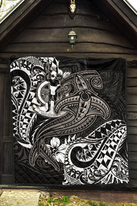 Vanuatu Polynesian Premium Quilt - White Shark Polynesian Tattoo - Polynesian Pride