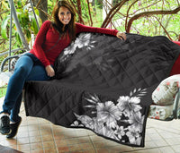 Black n White Hibiscus Premium Quilt - Polynesian Pride