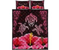 Personalized - Hawaii Map Turtle Hibiscus Polynesian Luxury Quilt Bed Set - Honu Ohana - Pink Art - Polynesian Pride