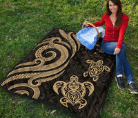 Fiji Polynesian Premium Quilt - Gold Tentacle Turtle Crest - Polynesian Pride