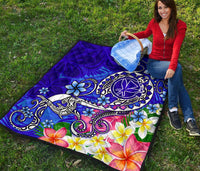 Hawaii Premium Quilt - Turtle Plumeria Polynesian Tattoo Blue Color - Polynesian Pride
