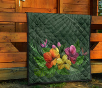 Colorful Hibiscus Premium Quilt - Polynesian Pride