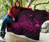 Rays Hawaii Map Polynesian Premium Quilt - Pink - Polynesian Pride