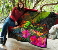 Fiji Polynesian Premium Quilt - Hibiscus and Banana Leaves - Polynesian Pride