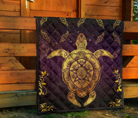 Turtle Golden Royal Premium Quilt - Polynesian Pride