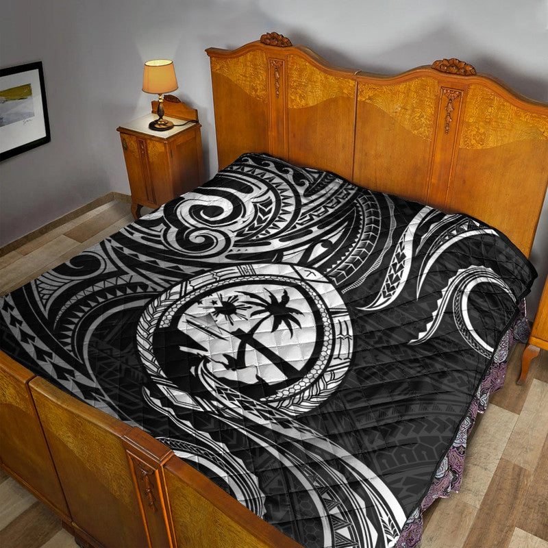 Polynesian Pride Guam With Polynesian Tribal Tattoo and Coat of Arms Premium Quilt Black Version LT9 Black - Polynesian Pride