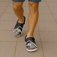 Aloha Hawaii Kalo Pikake Lei Clogs Shoes Chest Tattoo Black Hawaiian Pattern