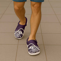 Aloha Hawaii Kalo Pikake Lei Clogs Shoes Chest Tattoo Purple Hawaiian Pattern LT14 - Polynesian Pride