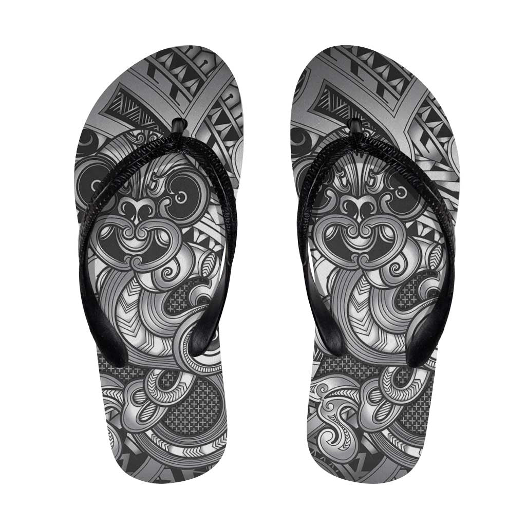 Aotearoa Maori Hei Tiki Flip Flops Kiwikiwi Kowhaiwhai Puhoro Motif LT9 Grey - Polynesian Pride