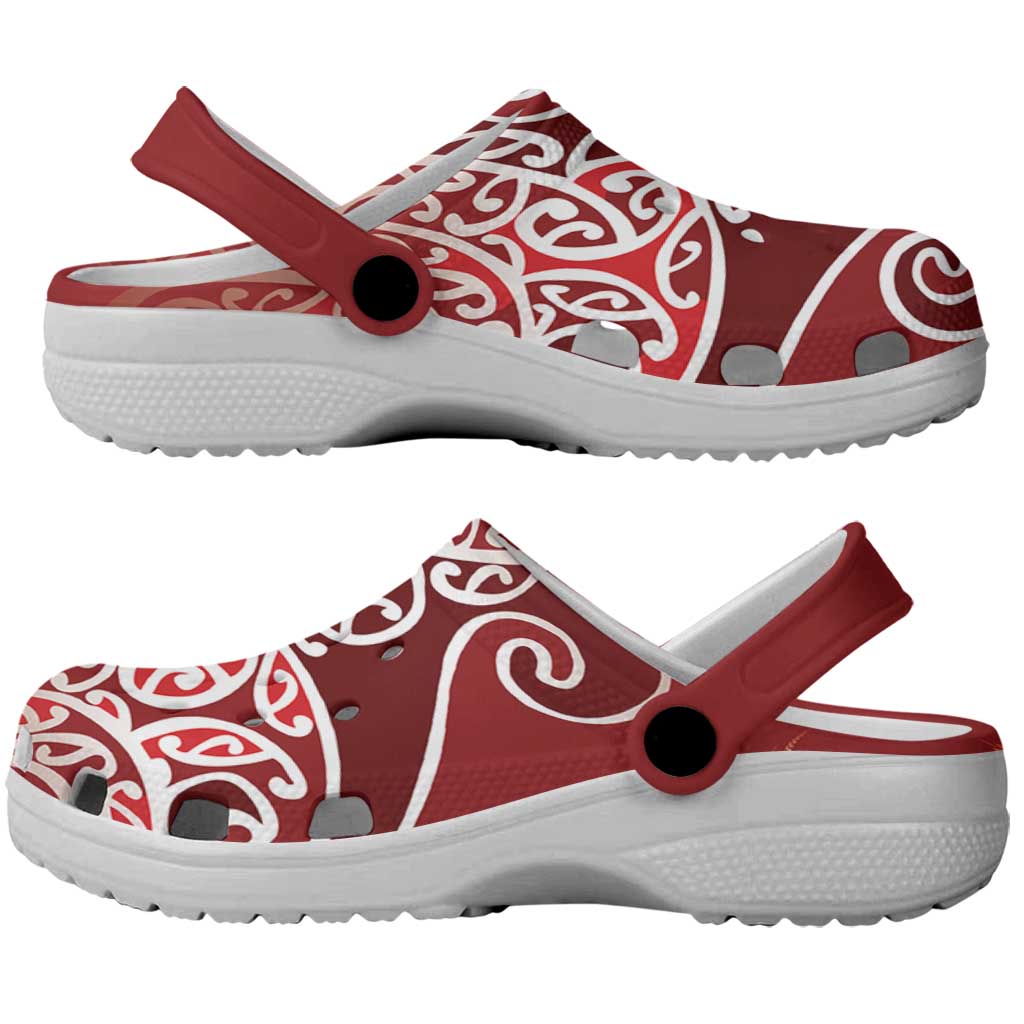 Aotearoa Maori Koru Curves Clogs Shoes Silver Ferns - Crimson Red