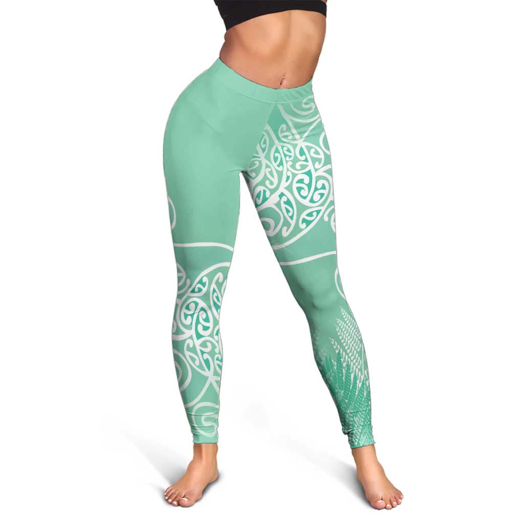 Aotearoa Maori Koru Curves Leggings Silver Ferns - Mint