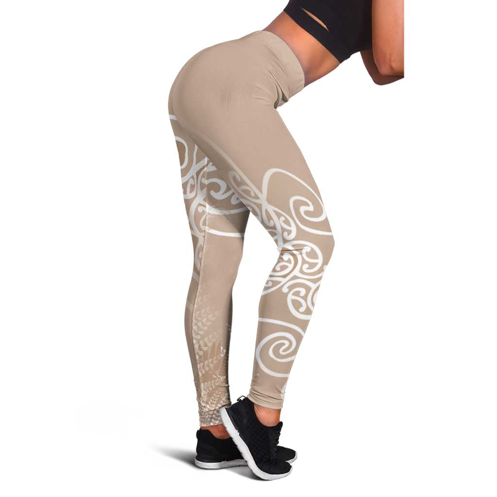 Aotearoa Maori Koru Curves Leggings Silver Ferns - Mocha LT7 - Polynesian Pride