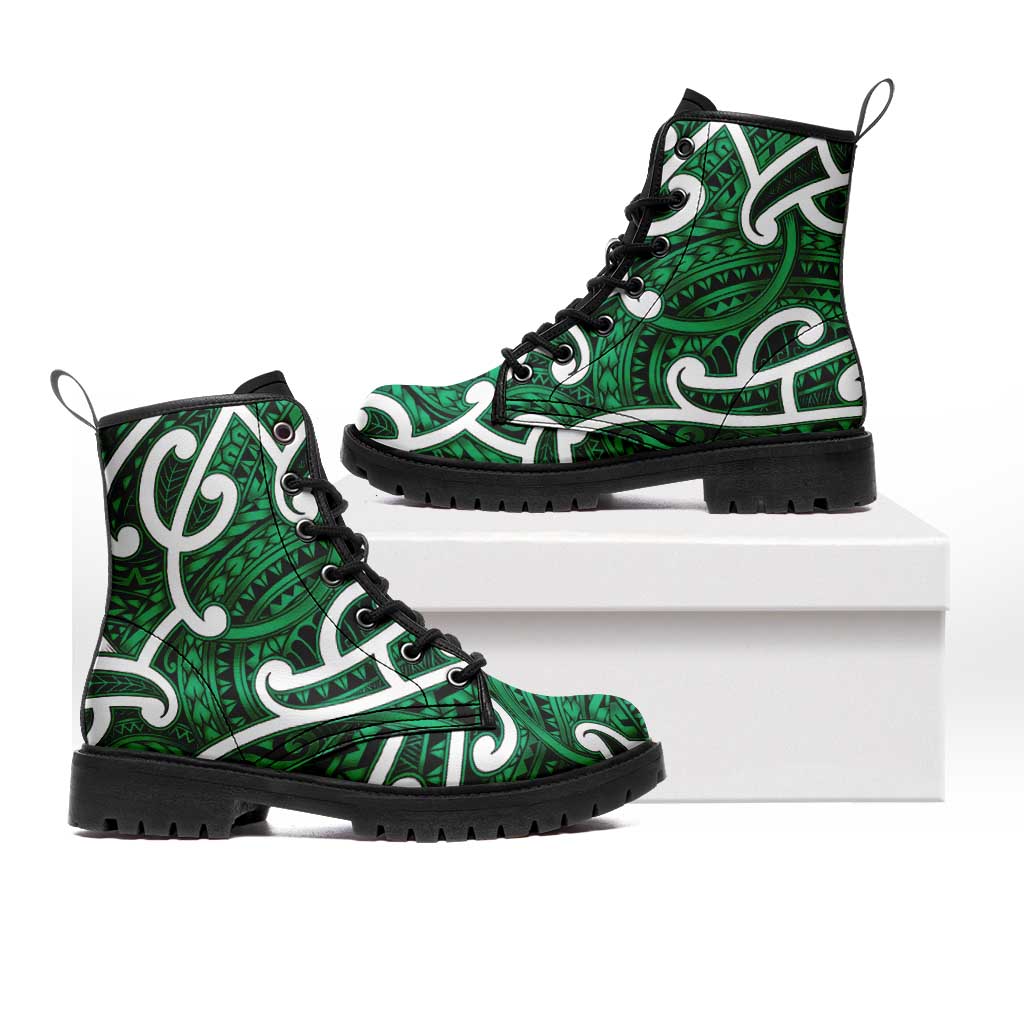 Aotearoa Maori Kowhaiwhai Leather Boots Kakariki Puhoro and Patiki LT9 Green - Polynesian Pride