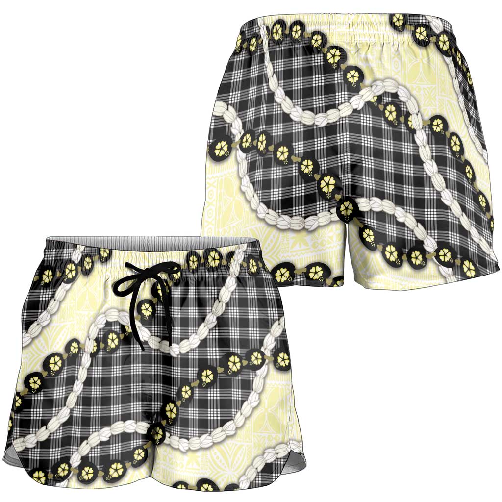 Black Palaka Hawaii Shorts for Women Kukui Nut Pikake Lei Hawaiian Tapa Pattern LT14 - Polynesian Pride