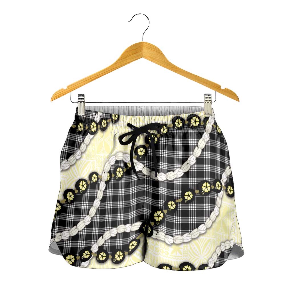 Black Palaka Hawaii Shorts for Women Kukui Nut Pikake Lei Hawaiian Tapa Pattern LT14 - Polynesian Pride