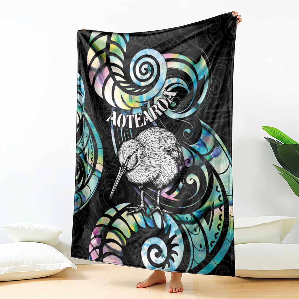 New Zealand Kiwi Bird Blanket Silver Fern Koru Paua Shell