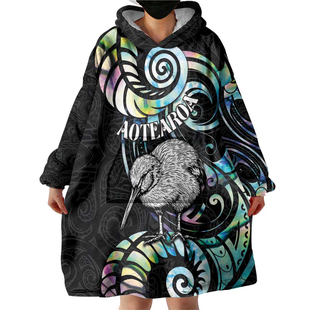 New Zealand Kiwi Bird Wearable Blanket Hoodie Silver Fern Koru Paua Shell