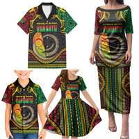 Vanuatu Language Week Family Matching Puletasi and Hawaiian Shirt Boar Tusk Warrior Tribal Floral Pattern