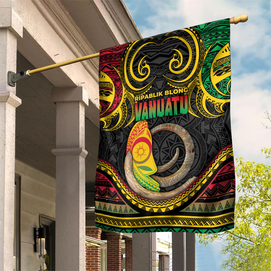 Vanuatu Language Week Garden Flag Boar Tusk Warrior Tribal Floral Pattern