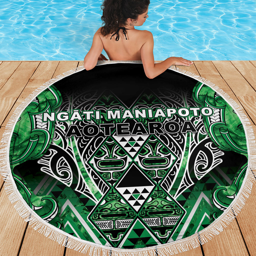 Aotearoa Ngati Maniapoto Beach Blanket Maori Tribal Green Paua Shell Pattern DT05 - Polynesian Pride