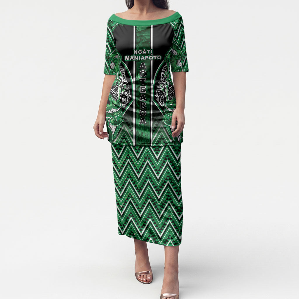 Aotearoa Ngati Maniapoto Puletasi Maori Tribal Green Paua Shell Pattern DT05 Long Dress Green - Polynesian Pride