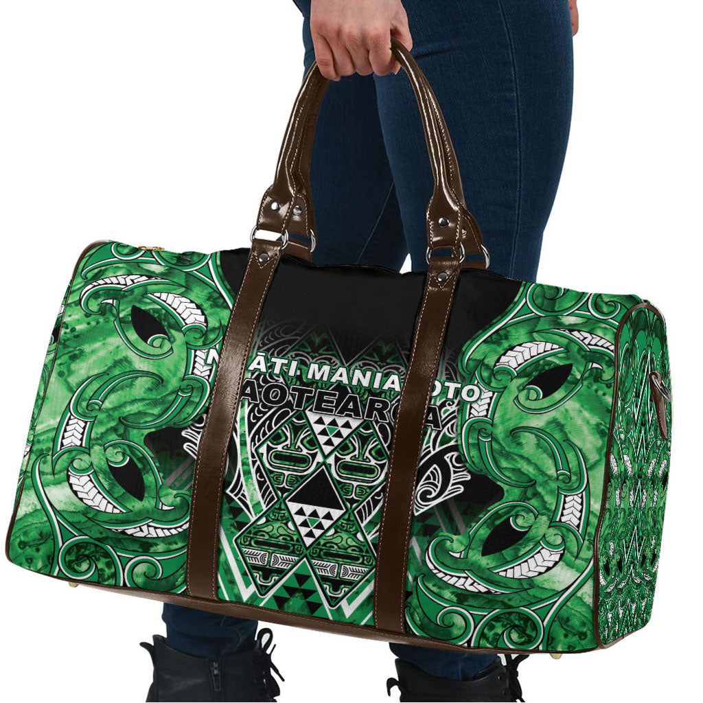 Aotearoa Ngati Maniapoto Travel Bag Maori Tribal Green Paua Shell Pattern DT05 - Polynesian Pride