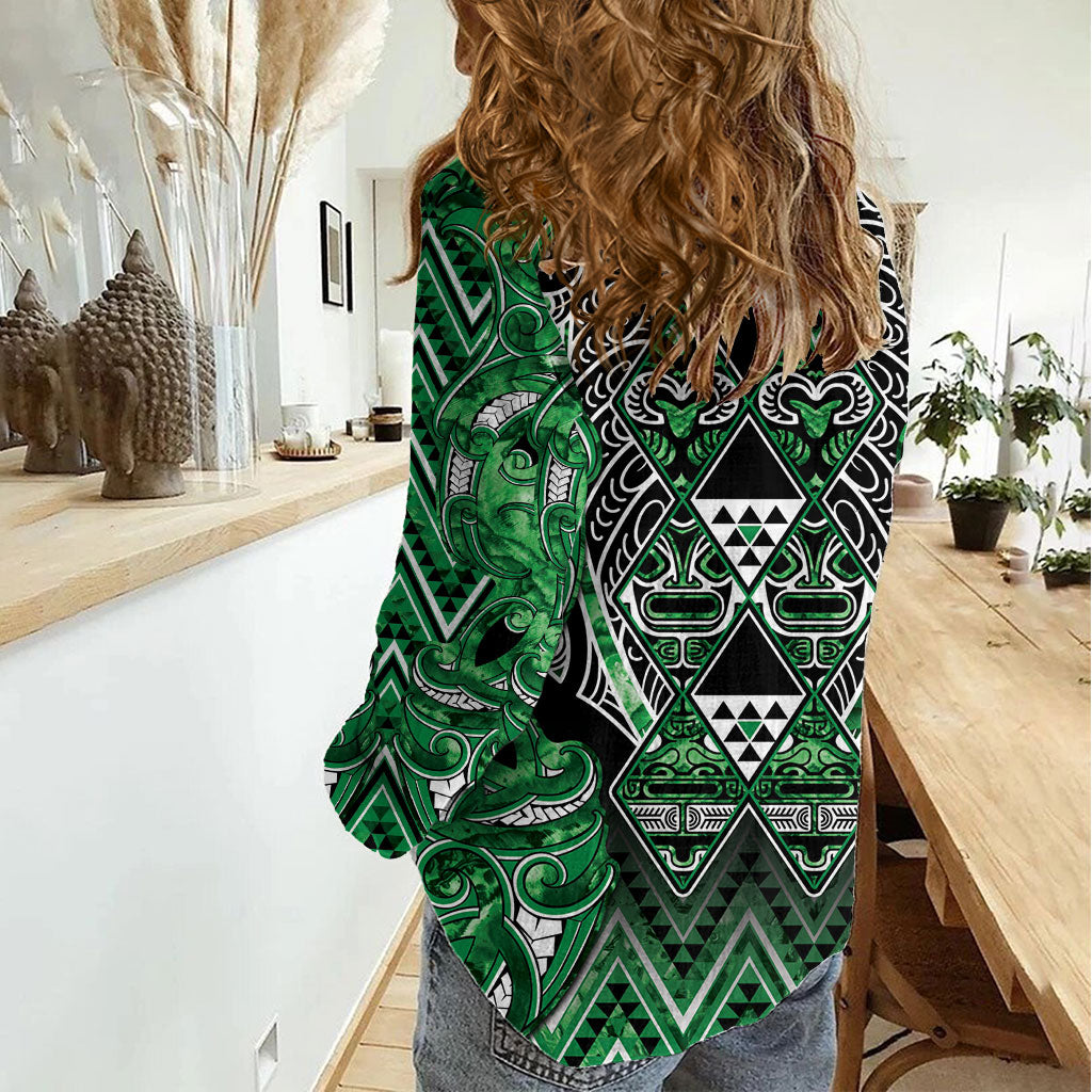 Aotearoa Ngati Maniapoto Women Casual Shirt Maori Tribal Green Paua Shell Pattern DT05 - Polynesian Pride
