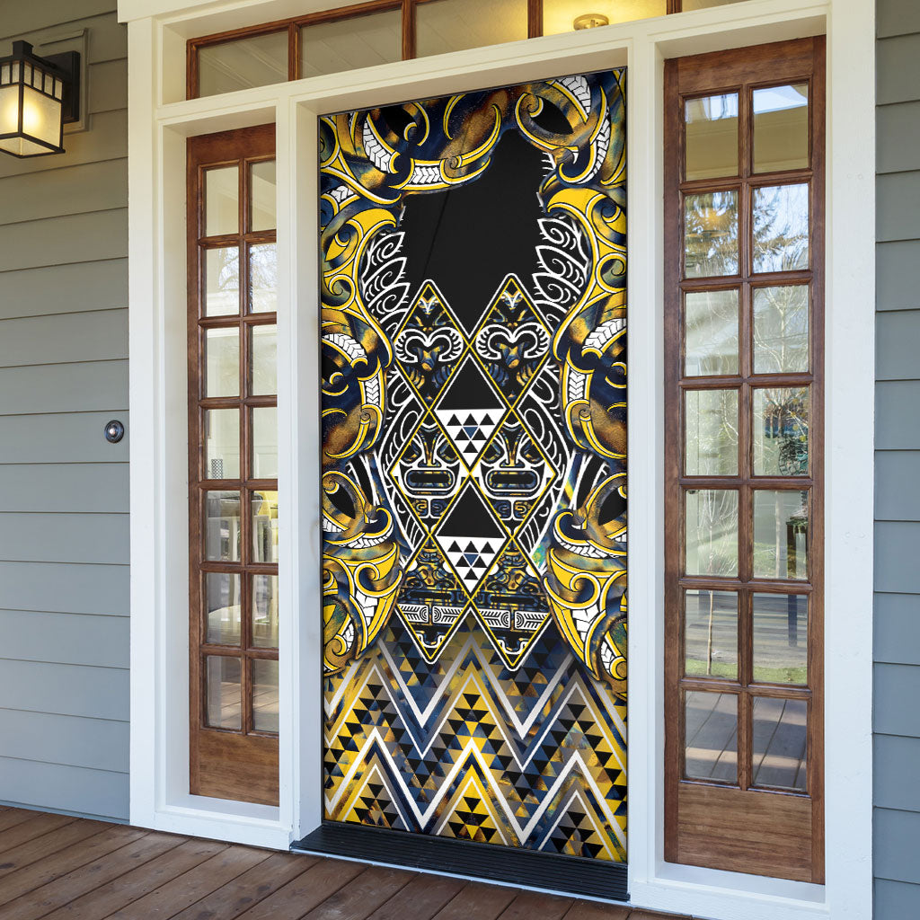 Aotearoa Ngati Raukawa Door Cover Maori Tribal Yellow And Navy Paua Shell Pattern DT05 - Polynesian Pride